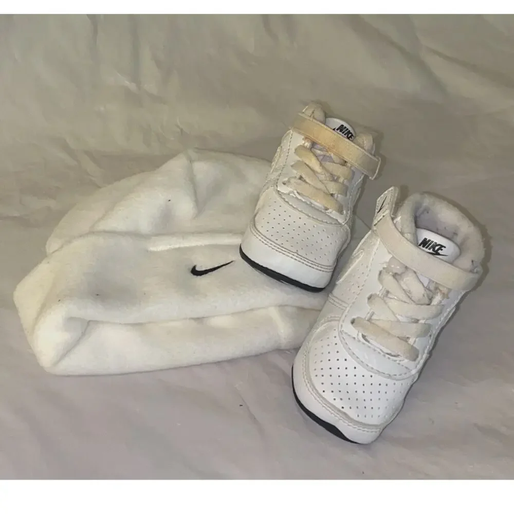 Nike Force 1 Crib (CB) Baby Shoes Size 2C & White Beanie Hat Infant Set